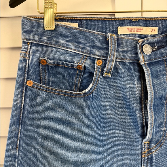 Levi’s Womens Wedgie Straight Jeans Raw Hem Size 27 - Picture 6 of 15
